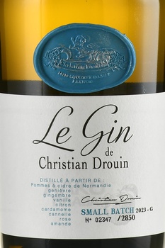 Le Gin de Christian Drouin - джин Ле Джин де Кристиан Друэн яблочный 0.7 л