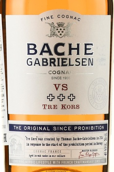 Bache-Gabrielsen 3 Kors VS - коньяк Баш-Габриэльсен 3 Корс ВС 0.7 л