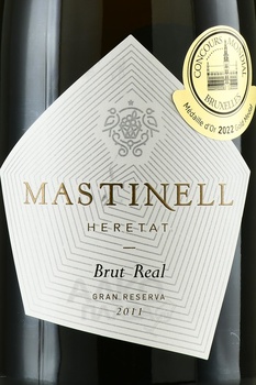 Mastinell Heretat Cava Brut Real Gran Reserva - вино игристое Мастинелл Херетат Кава Гран Резерва Брют Реал 2011 год 0.75 л белое брют
