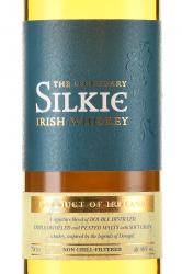 Whiskey blend Legendary Dark Silkie 3 years 0.7 л этикетка