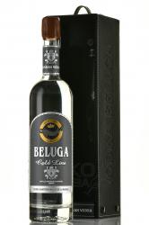 водка Beluga Gold Line 0.75 л с кисточкой в коже в подарочной коробке