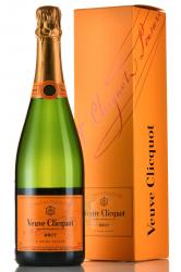 шампанское Veuve Clicquot Brut 0.75 л в подарочной коробке