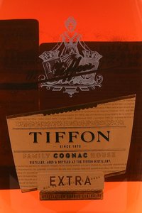 Tiffon Extra - коньяк Тиффон Экстра 0.7 л