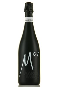 Champagne M. Hostomme M07 - шампанское Шампань М. Остом М07 0.75 л белое экстра брют