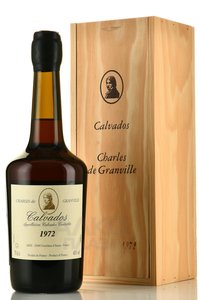 Charles de Granville 1972 - кальвадос Шарль де Гранвиль 1972 год 0.7 л в д/у