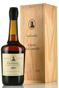 Charles de Granville 1983 - кальвадос Шарль де Гранвиль 1983 год 0.7 л в д/у