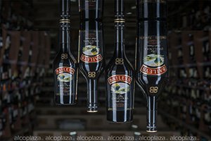 Ликер Baileys разные объемы сливочного ликера