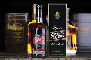 Ром Santiago de Cuba кубинский ром 12-ней выдержкой в подарочной упаковке