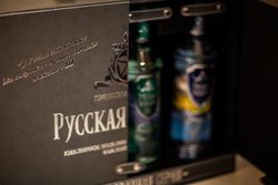 Водка Русская Эскадра Лимитированная серия набор из 4-х бутылок по 0.7 л п/у