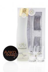 Mamont 0.7l Gift Box + 2 Shots - водка Мамонт 0.7 л + 2 стопки в п/у