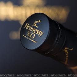 Hennessy XO - коньяк Хеннесси ХО 0.7 л