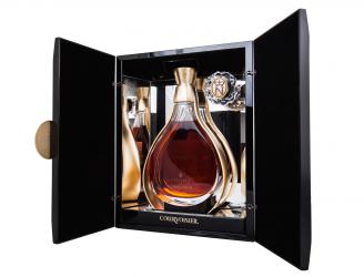 Courvoisier L`Essence gift box коньяк Курвуазье Л`эсанс