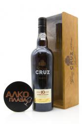 Cruz 10 Years Old 0.75l in Wooden Box портвейн Круз 10 лет 0.75 л. в дер./уп. Cruz 10 Years Old 0.75l in Wooden Box портвейн Круз 10 лет 0.75 л. в дер./уп.