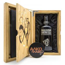 Highland Park 1976 wooden box - виски Хайленд Парк 1976 0.7 л в дер/уп