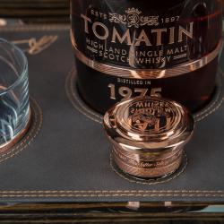 Tomatin 1975 gift box with glasses - виски Томатин 1975 0.7 л п/у с бокалами