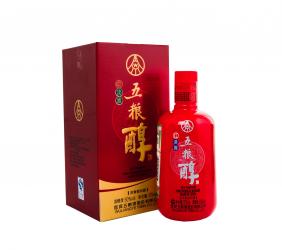 Bayju Ulyan Chun - водка Байцзю Улян Чун 0.375 л красный кувшин в подарочной упаковке