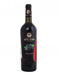 Вино Ежевичное Гиневан Армения Голд 0.75 л красное полусладкое