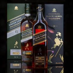 Johnnie Walker Black Label 12 years gift box - виски Джонни Уокер Блэк Лейбл 12 лет 0.7 л п/у