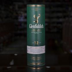 Шотландский виски Glenfiddich. Выдержка 12 лет. 40% / 0.5 л. Виски Гленфиддик в подарочной упаковке.