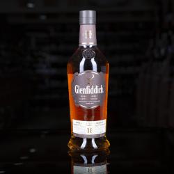 Glenfiddich 18 years gift box - виски Гленфиддик 18 лет 0.75 л