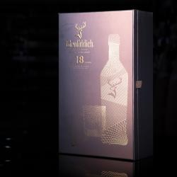 Glenfiddich 18 years gift box - виски Гленфиддик 18 лет 0.75 л