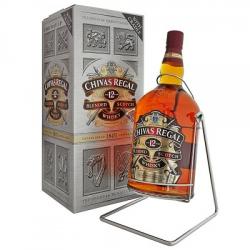 Шотландский виски Chivas Regal. Выдержка 12 лет. 40% / 4.5 л. Виски Чивас Ригал в подарочной упаковке.