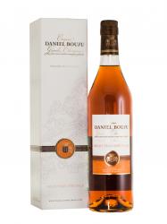 Daniel Bouju Selection Speciale 5 yrs gift box - коньяк Даниэль Бужу Селексьон Спесиаль 0.7 л 5 лет п/у