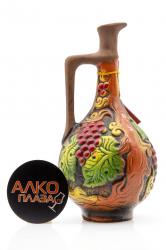 Kvareli Cellar Alazani Valley Red Semi Sweet in ceramic bottle - вино Кварельский Погреб Алазанская Долина красное полусладкое 2 л в керамической бутылке