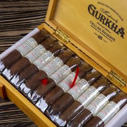 Сигары Gurkha Cellar Reserve Aged 15 years Solara Double Robusto