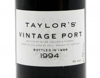 Taylor’s Vintage Port 1994 - портвейн Тейлор’с Винтаж Порт 1994 0.75 л в п/у