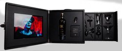 Шотландский виски Macallan Masters Of Photography Steven Klein. Односолодовый. 53.5% / 0.7 л. Виски Макаллан Мастера фотографии Стивен Клейн в подарочной упаковке.