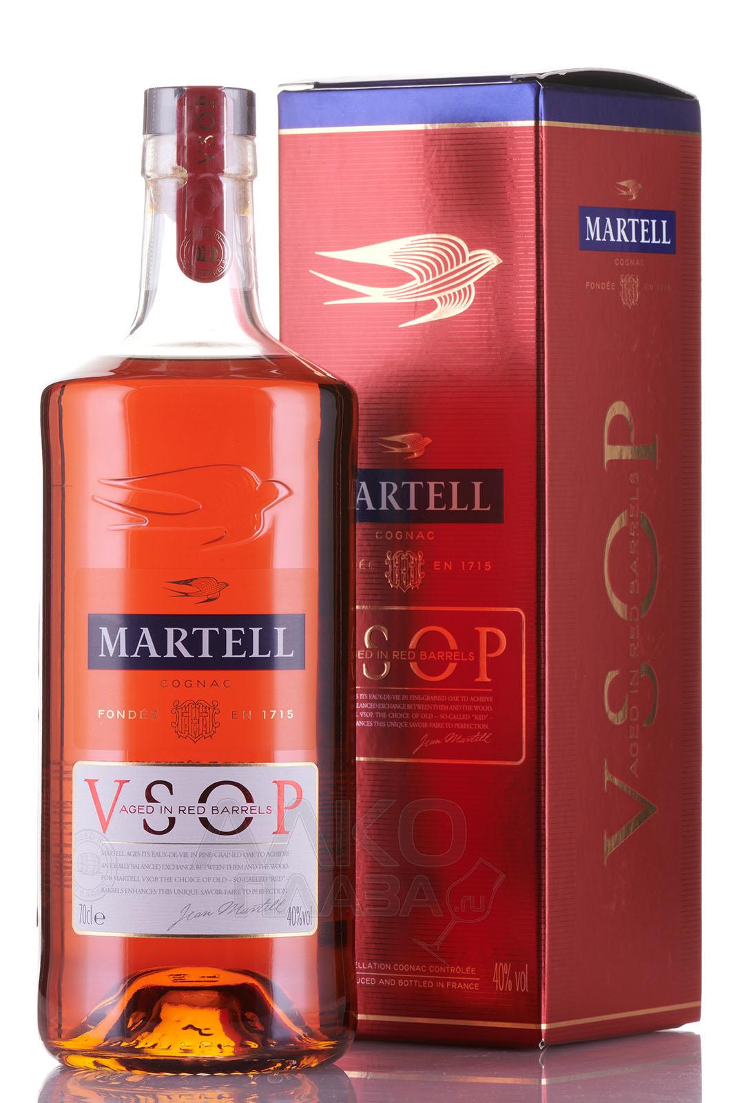 Martell vsop 0.7. Мартель ред Баррелс VSOP. Martell VSOP aged in Red Barrels 0.5. Мартель ВСОП 0,7 Л. Мартель VSOP Эйджд ин ред Баррелс коньяк 0,7л п/у 40%.