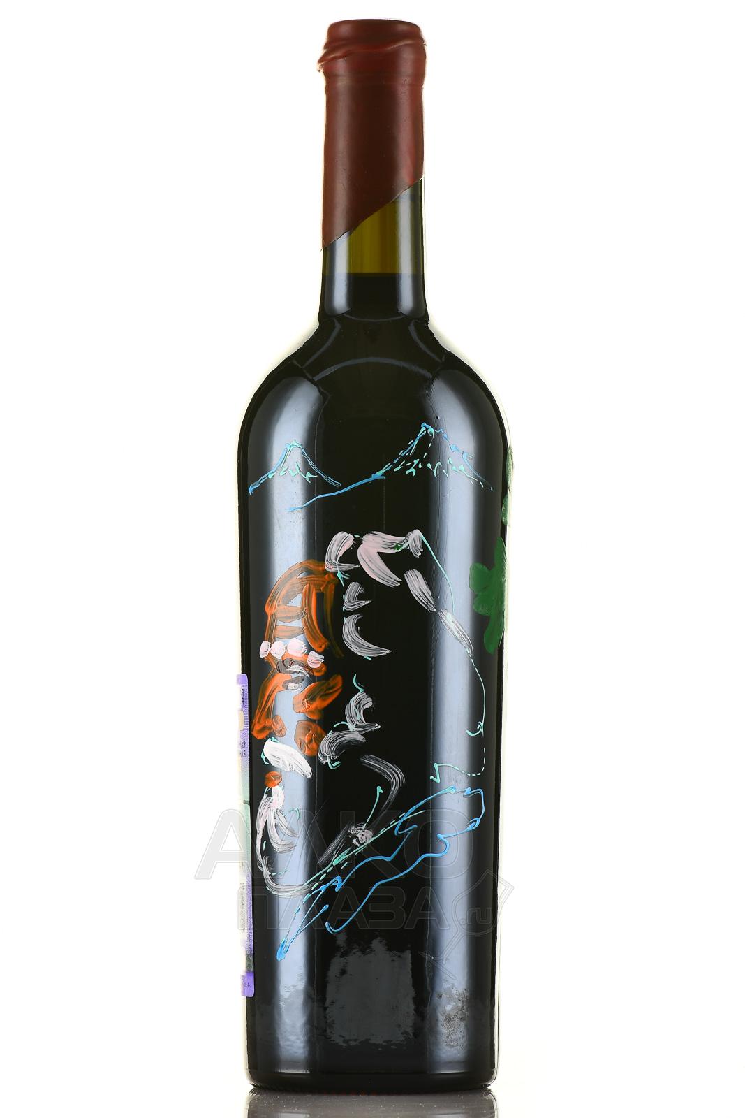 Вино Галерея Гиневана 0.75 л красное полусладкое 