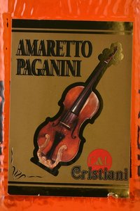 Paganini Amaretto - ликер Паганини Амаретто 0.7 л