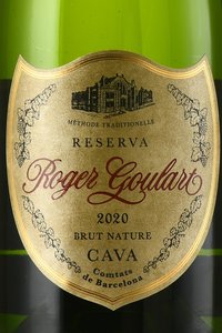 Roger Goulart Reserva Brut Nature Cava - вино игристое Кава Рожер Гуларт Резерва Брют Натюр 2020 год 0.75 л белое экстра брют в п/у