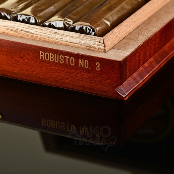 Diamond Crown Classic Robusto №3 Natural - сигары Даймонд Краун Классик Робусто Натурал №3