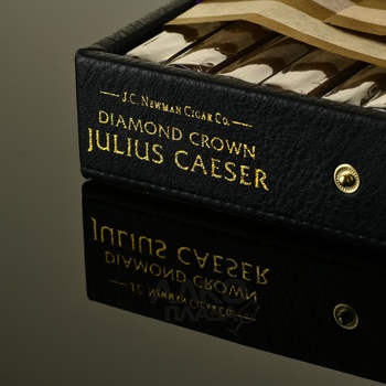 Diamond Crown Julius Caeser Corona - сигары Даймонд Краун Юлий Цезарь Корона