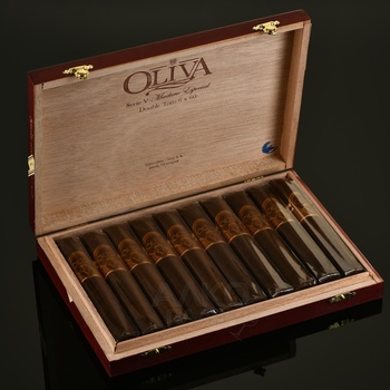 Oliva Serie V Maduro Double Toro - сигары Олива Серия V Мадуро Дабл Торо