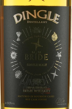 Dingle La Le Bride Single Malt 7 Years Old - виски Ла Ле Брид Сингл Молт 7 лет 0.7 л в п/у