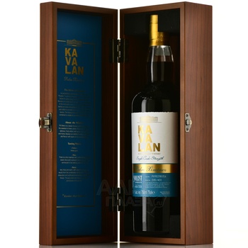 Kavalan Solist Pedro Ximenez Sherry Cask Wooden Box - виски Кавалан Солист Педро Хименес Сингл Каск Стренгс 0.75 л в дер/уп