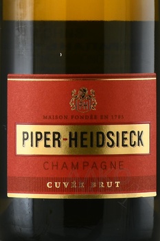 Piper-Heidsieck Cuvee Brut - шампанское Пайпер-Хайдсик Брют 0.375 л