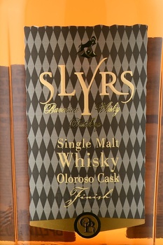 Slyrs Oloroso Cask - виски Шлирс Олоросо Каск 0.7 л в п/у