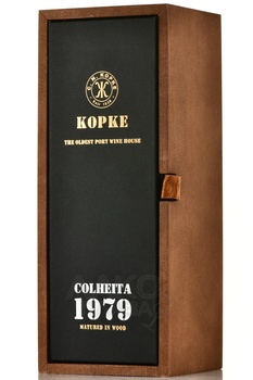 Porto Kopke Colheita Vintage 1979 Wooden Box - портвейн Копке Колейта Винтаж 1979 0.75 л в д/у