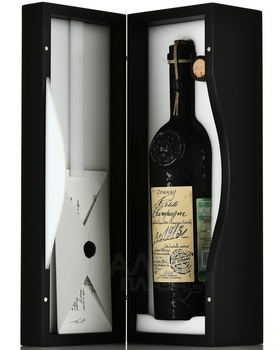 Cognac Lheraud 1975 Petite Champagne - коньяк Леро Птит Шампать 1975 год 0.7 л в п/у