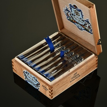 Don Pepin Garcia Blue Delicias Churchill - сигары Дон Пепин Гарсиа Блю Делишиас Черчилль
