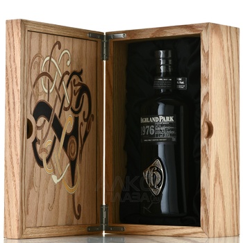 Highland Park 1976 wooden box - виски Хайленд Парк 1976 0.7 л в дер/уп