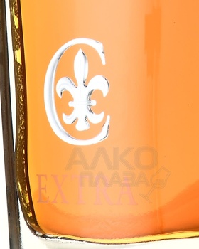 Chabot Extra Special Gift Box - арманьяк Шабо Экстра Спешл 0.7 л в п/у