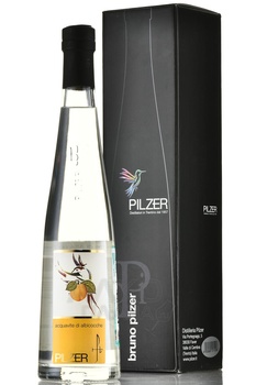 Pilzer Acquavite di Albicocche gift box - граппа Аквавит Ди Альбикокке абрикосовое 0.5 л