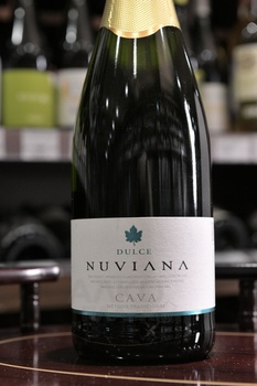 Nuviana Dulce Cava - игристое вино Кава Нувиана ДО 0.75 л