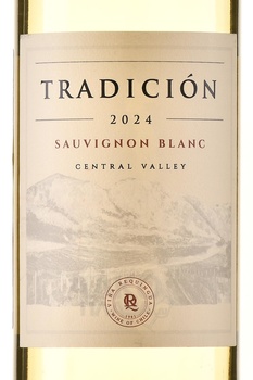 Tradicion Sauvignon Blanc - вино Традисьон Совиньон Блан 0.75 л белое сухое